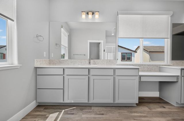 10090 Swordfish Cir, Elk Grove, CA 95757