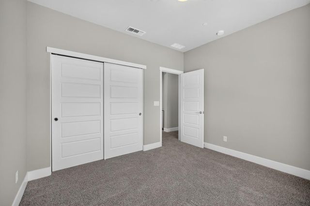 10090 Swordfish Cir, Elk Grove, CA 95757