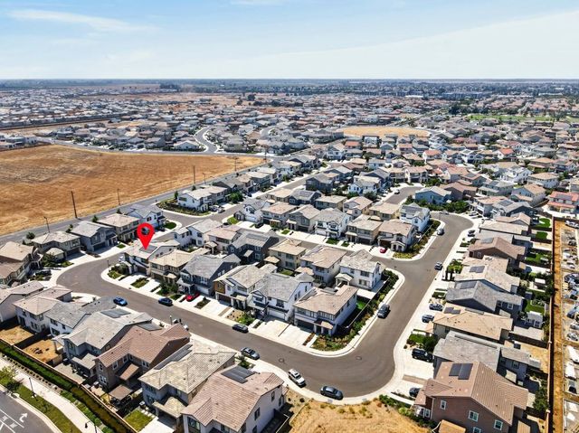 10090 Swordfish Cir, Elk Grove, CA 95757