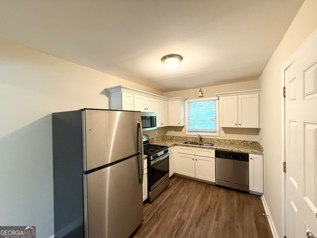 2839 Waters Road SW, Atlanta, GA 30354
