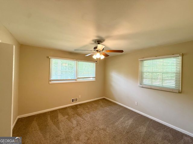 2839 Waters Road SW, Atlanta, GA 30354
