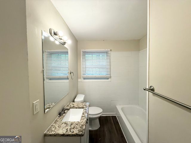 2839 Waters Road SW, Atlanta, GA 30354