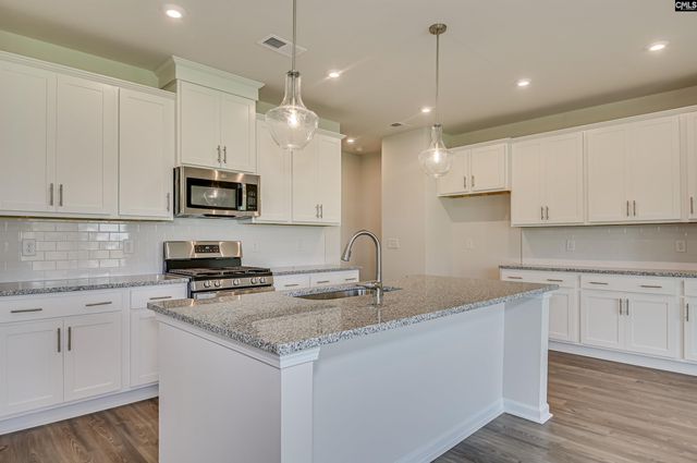 1047 Myers Farm Road, Hopkins, SC 29061