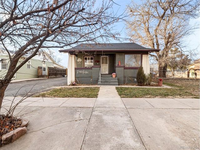 1107 Jackson St, Pueblo, CO 81004