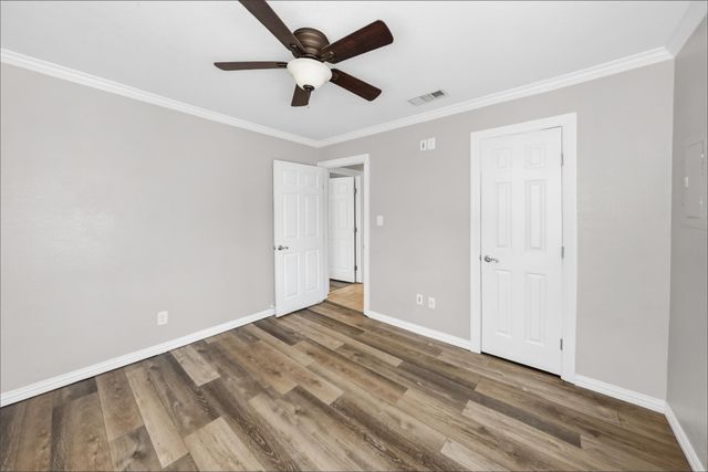 1221 Blalock Avenue, Fort Worth, TX 76115