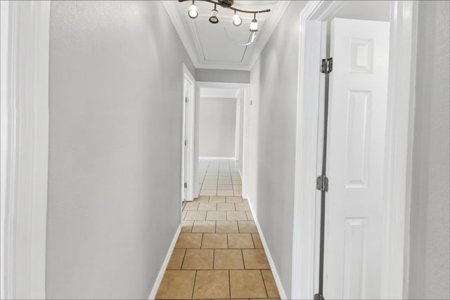1221 Blalock Avenue, Fort Worth, TX 76115