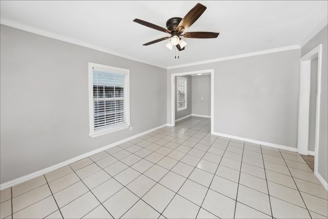 1221 Blalock Avenue, Fort Worth, TX 76115