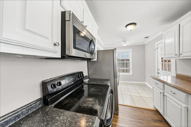1221 Blalock Avenue, Fort Worth, TX 76115