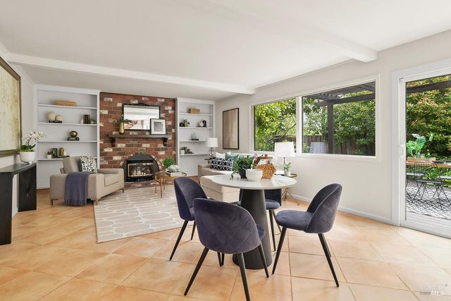 81 Santa Maria Dr, Novato, CA 94947