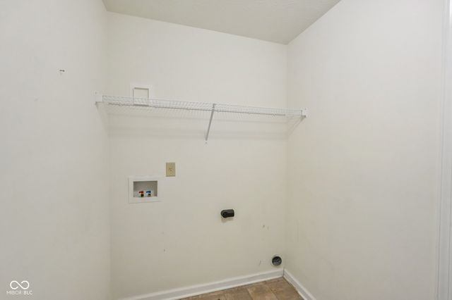 2204 Cherrybark Court, Shelbyville, IN 46176