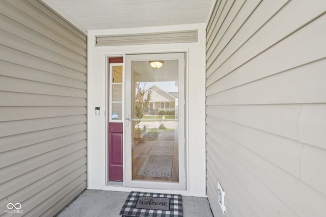 2204 Cherrybark Court, Shelbyville, IN 46176