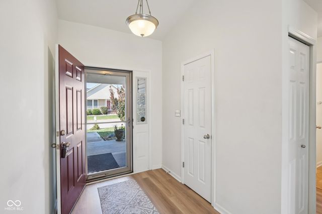 2204 Cherrybark Court, Shelbyville, IN 46176