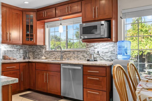 8117 English Oak Way, Citrus Heights, CA 95610