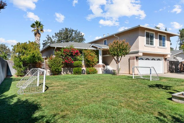 8117 English Oak Way, Citrus Heights, CA 95610