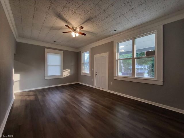 5027 Old Rural Hall Road, Winston-salem, NC 27105