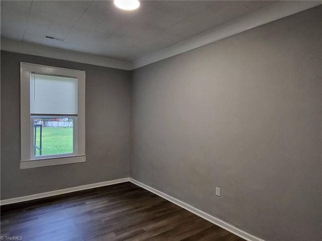 5027 Old Rural Hall Road, Winston-salem, NC 27105