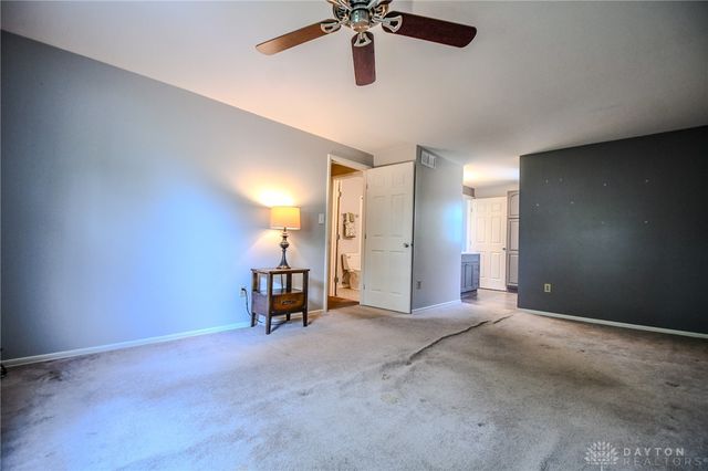 4330 Elmshaven Drive, Fairborn, OH 45424