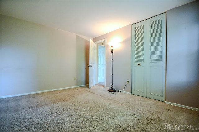4330 Elmshaven Drive, Fairborn, OH 45424