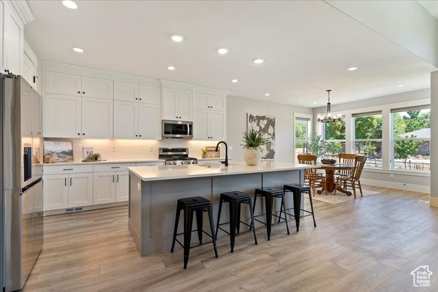 2306 E DERUS WAY, Layton, UT 84040