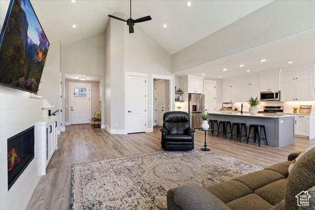 2306 E DERUS WAY, Layton, UT 84040