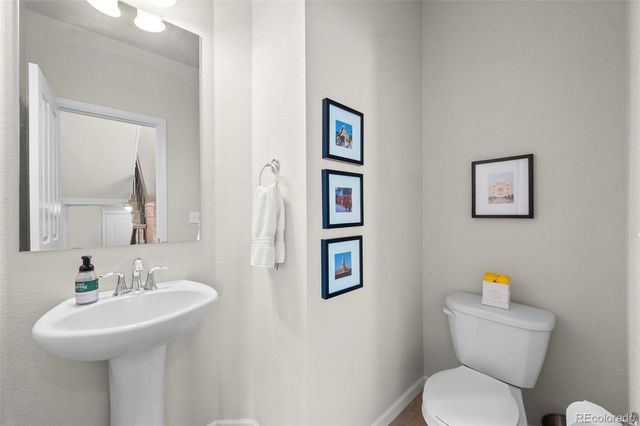 9225 Rockhurst Street B, Highlands Ranch, CO 80129