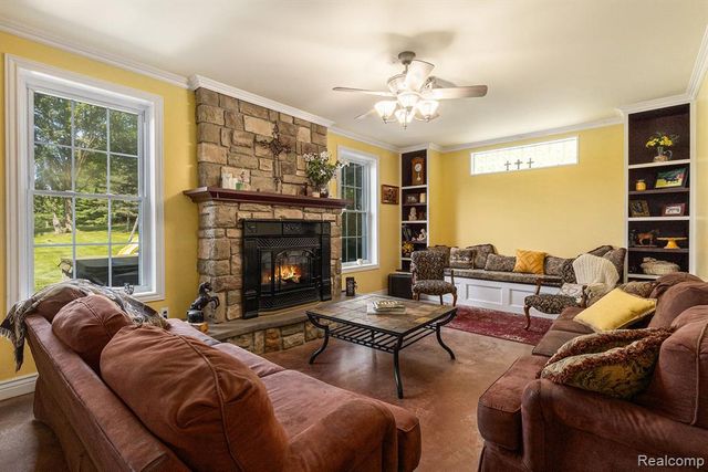5085 Curtis Rd, Attica, MI 48412