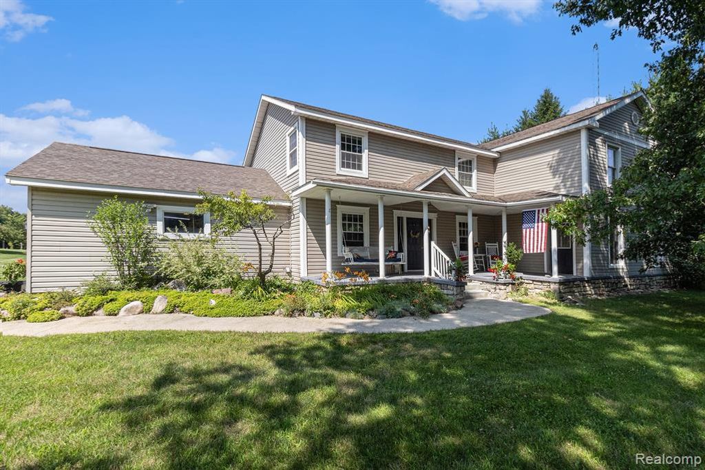 5085 Curtis Rd, Attica, MI 48412