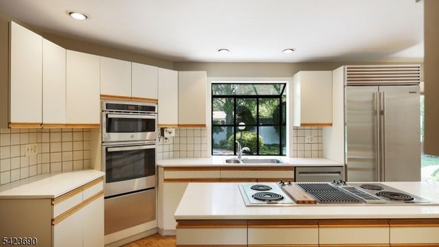 2278 Edgewood Ter, Scotch Plains Twp., NJ 07076