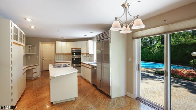 2278 Edgewood Ter, Scotch Plains Twp., NJ 07076