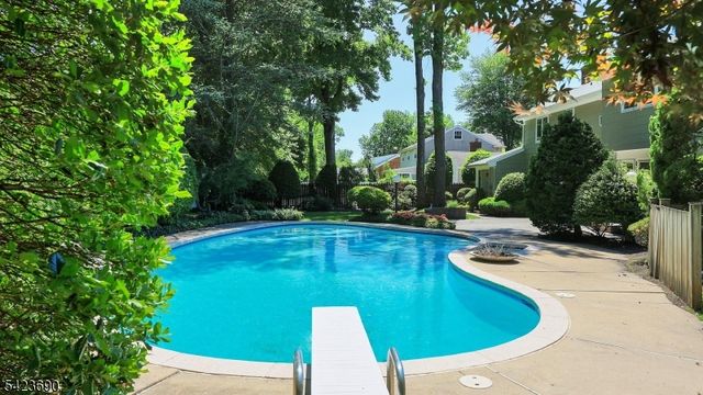 2278 Edgewood Ter, Scotch Plains Twp., NJ 07076