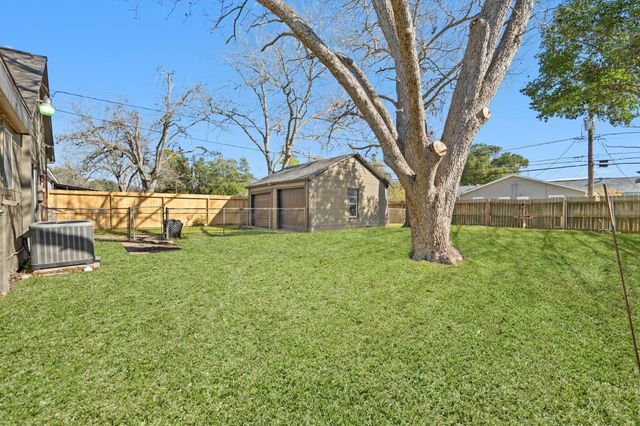 1509 Mulcahy Street, Rosenberg, TX 77471