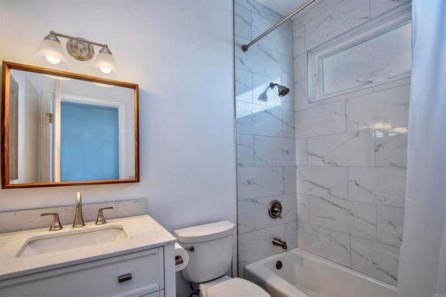 820 Diamond Street 2, San Diego, CA 92109