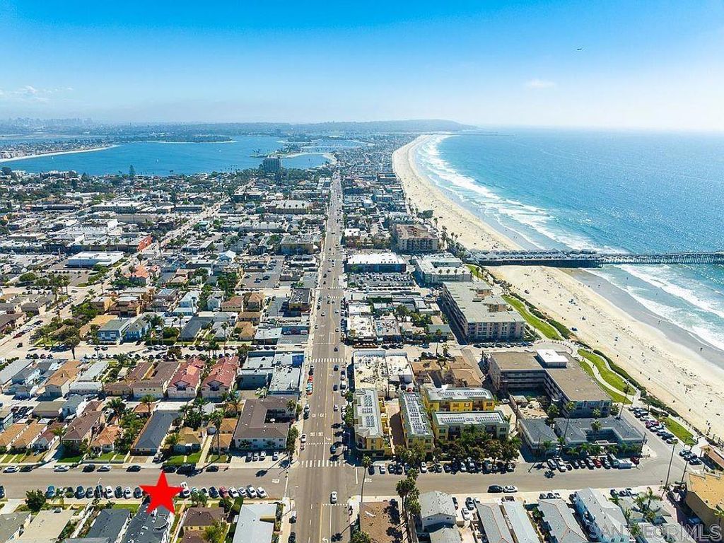 820 Diamond Street 2, San Diego, CA 92109