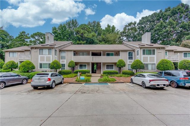 5907 Woodmont Boulevard, Peachtree Corners, GA 30092