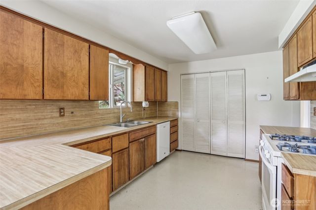 10520 20th Street SE, Lake Stevens, WA 98258