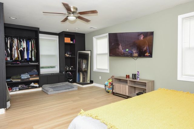 150 Hathaway Road, Acushnet, MA 02743