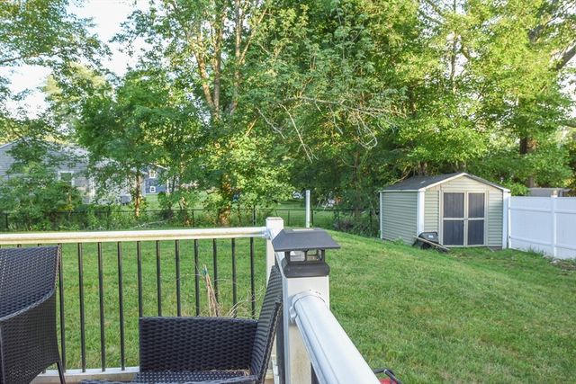 150 Hathaway Road, Acushnet, MA 02743