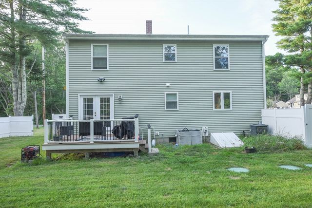 150 Hathaway Road, Acushnet, MA 02743