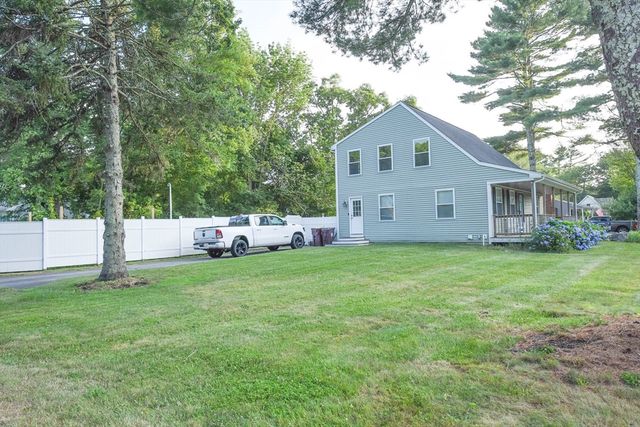 150 Hathaway Road, Acushnet, MA 02743