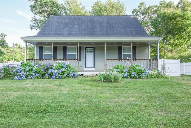 150 Hathaway Road, Acushnet, MA 02743