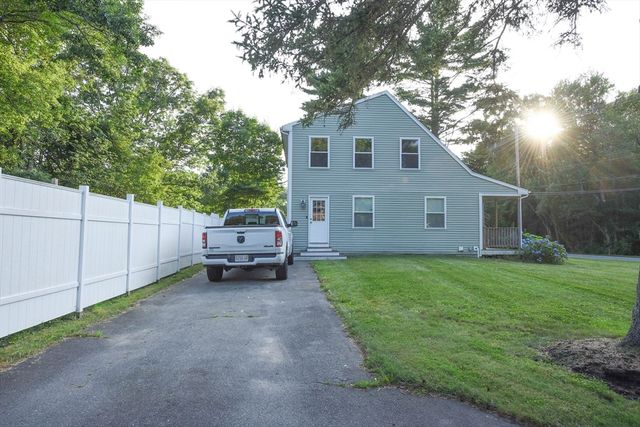 150 Hathaway Road, Acushnet, MA 02743