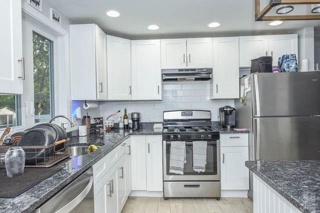150 Hathaway Road, Acushnet, MA 02743