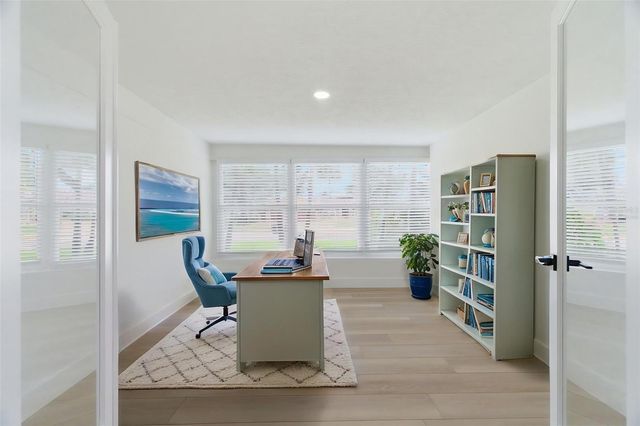 1200 80TH ST S, St Petersburg, FL 33707