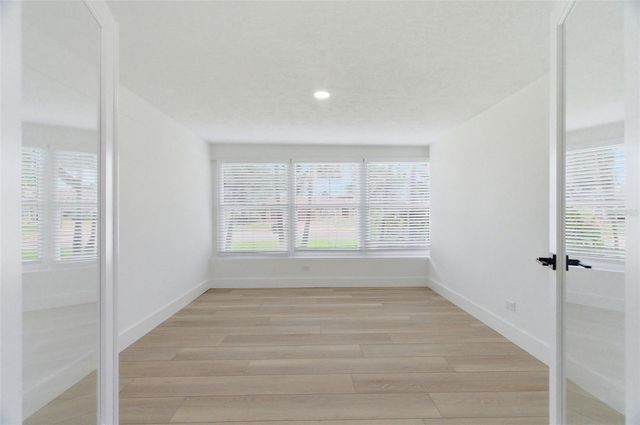 1200 80TH ST S, St Petersburg, FL 33707