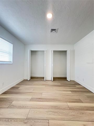 1200 80TH ST S, St Petersburg, FL 33707