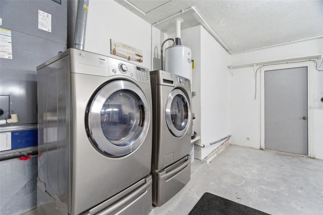 1200 80TH ST S, St Petersburg, FL 33707