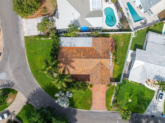 1200 80TH ST S, St Petersburg, FL 33707