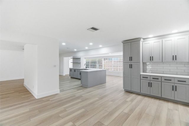1200 80TH ST S, St Petersburg, FL 33707