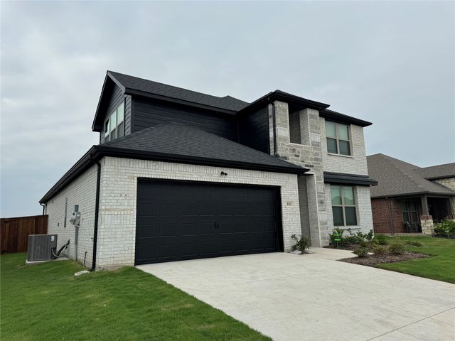 831 Rosebud Trail, Ferris, TX 75125