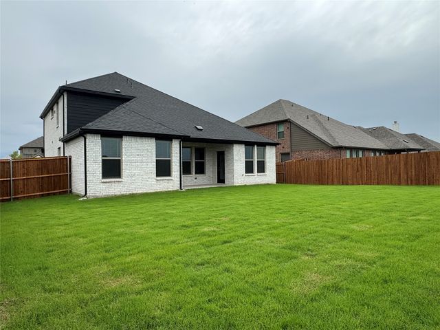 831 Rosebud Trail, Ferris, TX 75125